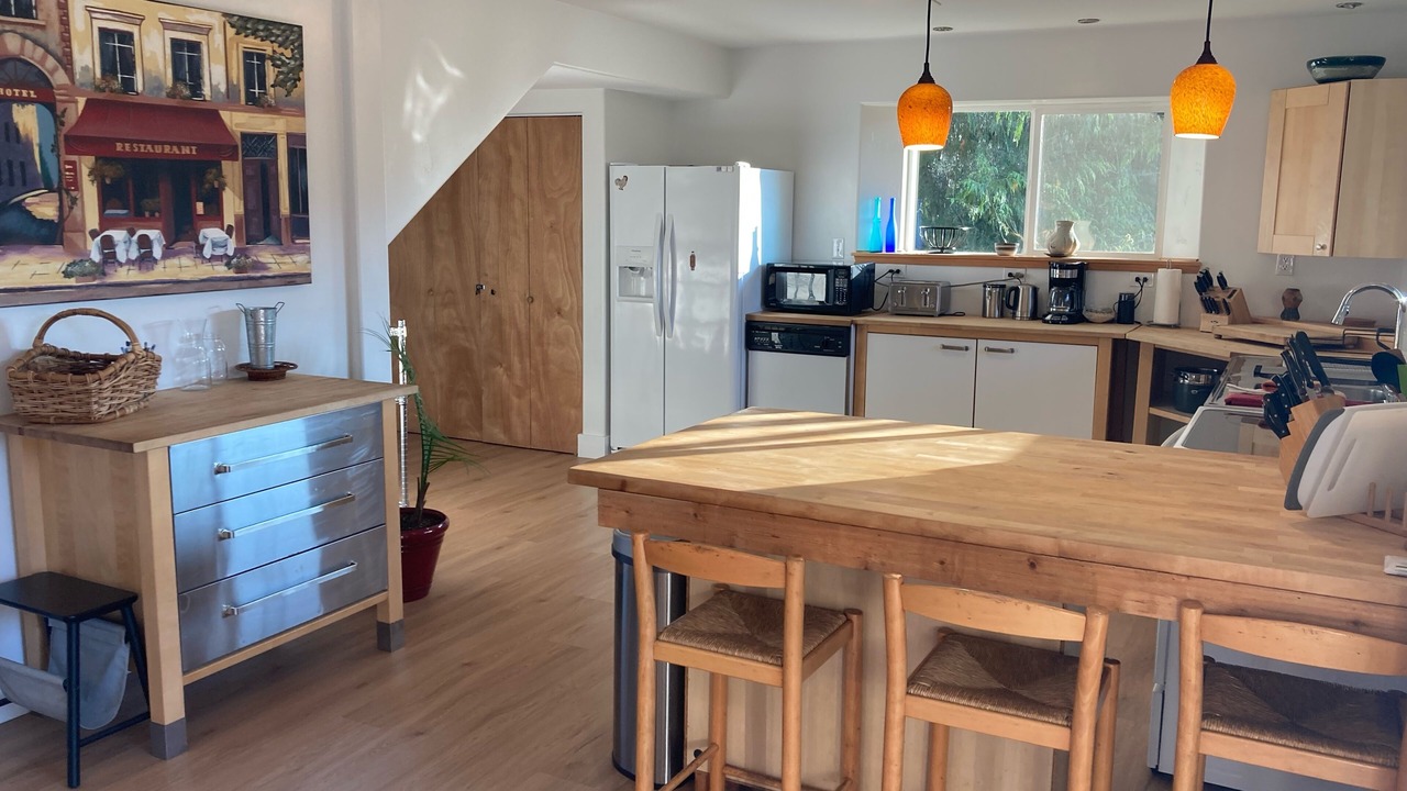 Photo of Kitchen in Eastsound