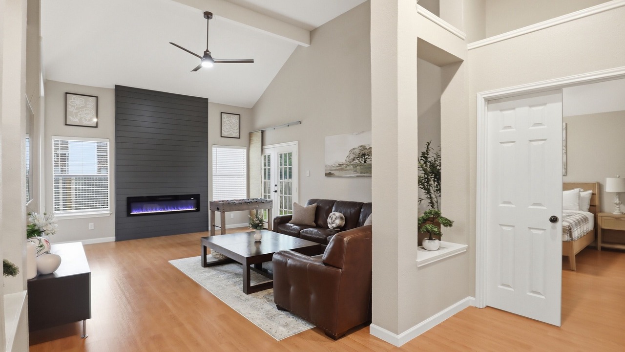 Photo of Livingroom in South Arlington