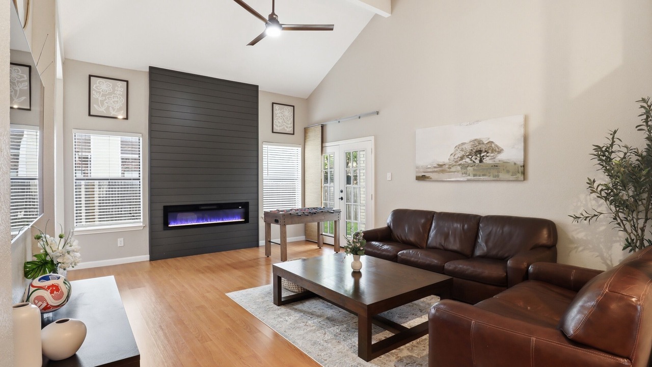 Photo of Livingroom in South Arlington