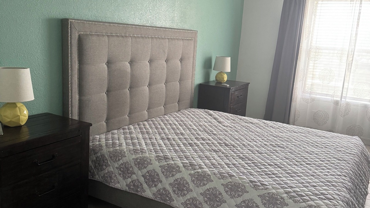 Photo of Bedroom in Biggs Field