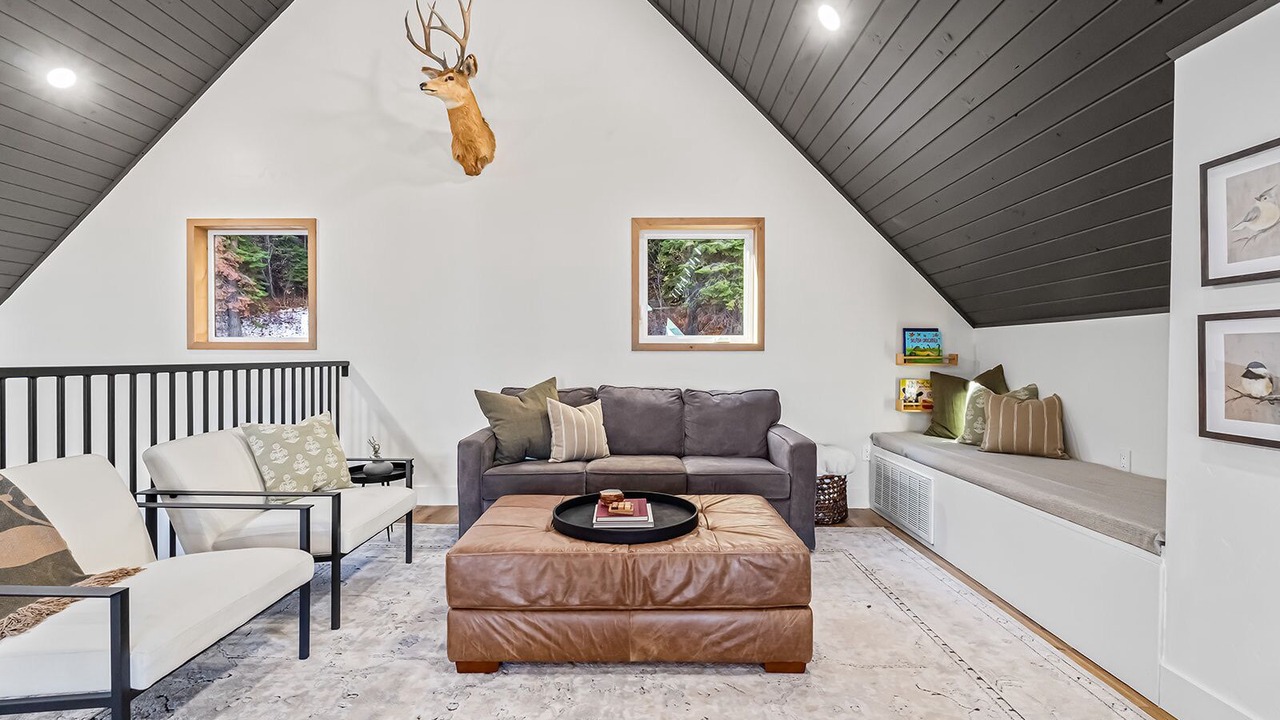 Photo of Livingroom in Tamarack