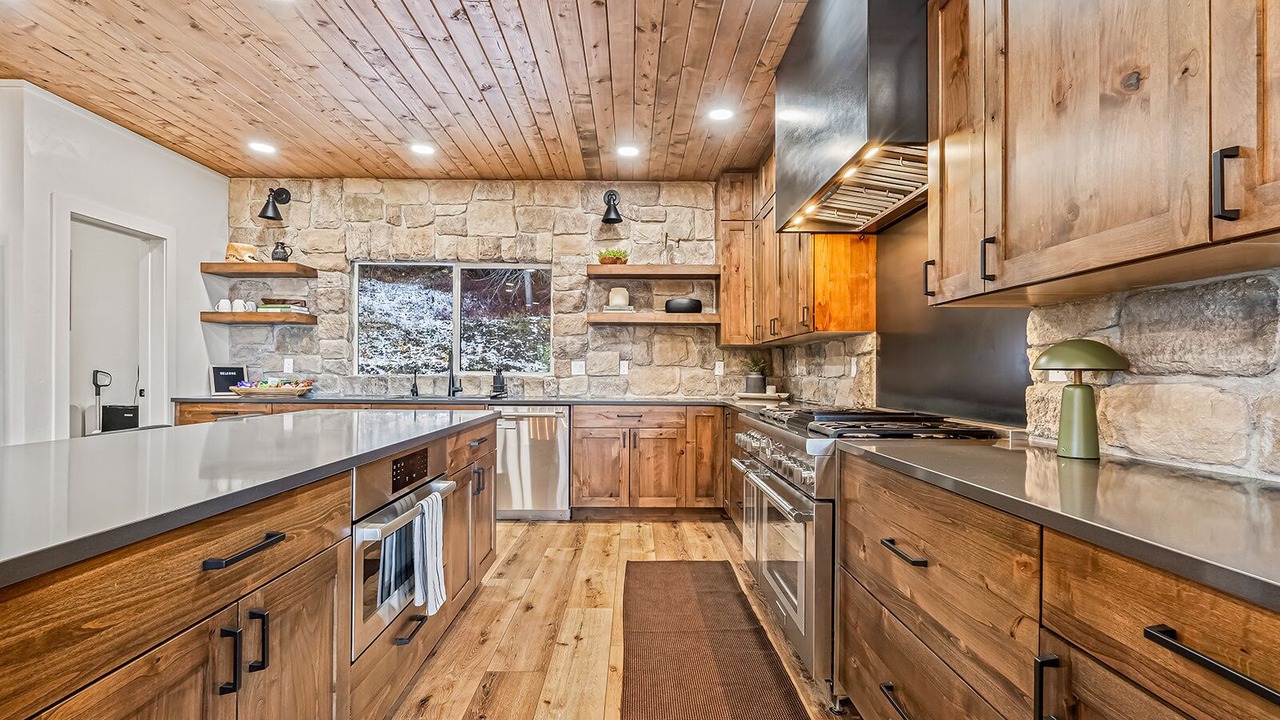 Photo of Kitchen in Tamarack