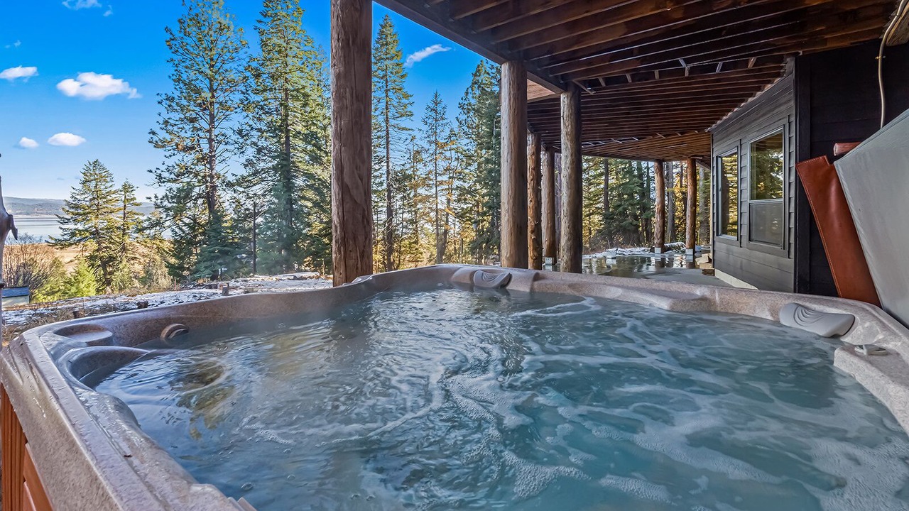 Photo of Outdoor in Tamarack
