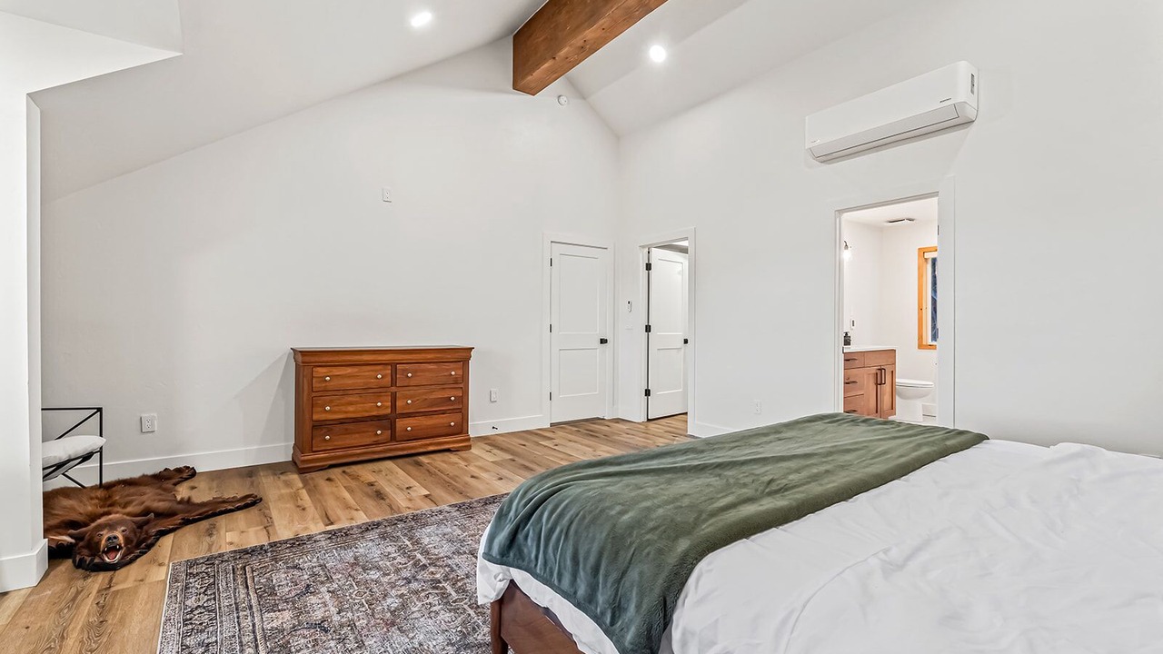 Photo of Bedroom in Tamarack
