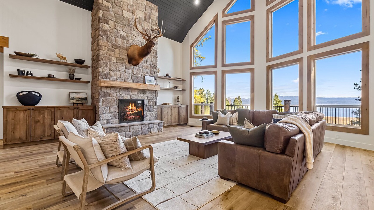 Photo of Livingroom in Tamarack