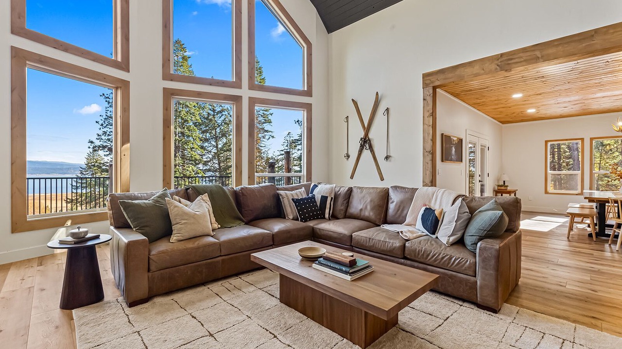 Photo of Livingroom in Tamarack