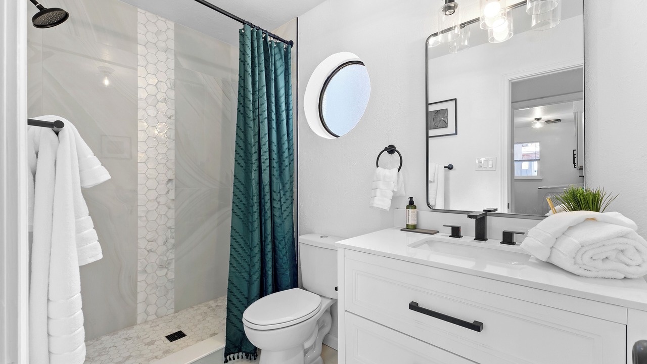 Photo of Bathroom in Northeast Heights