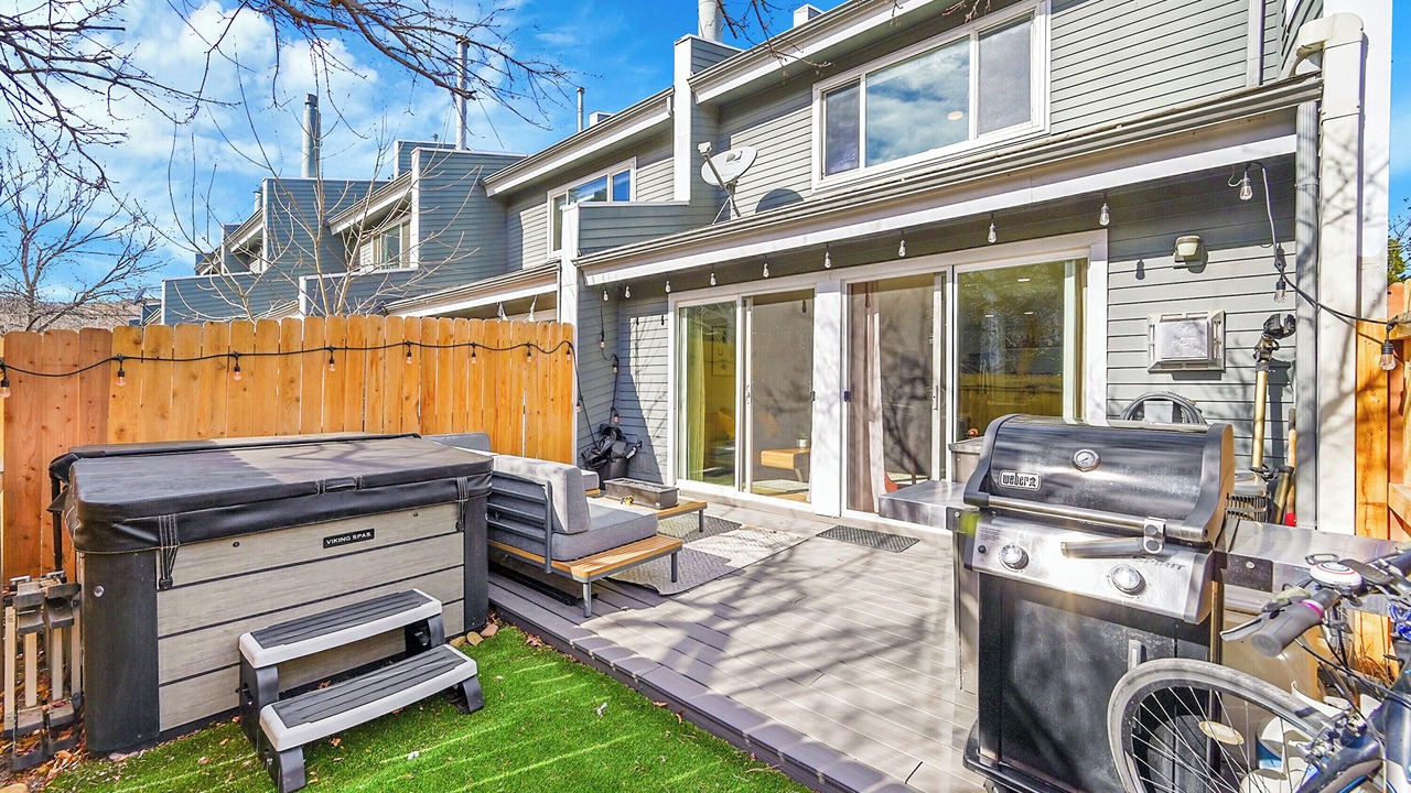 Photo of Patio Balcony in Old North Boulder