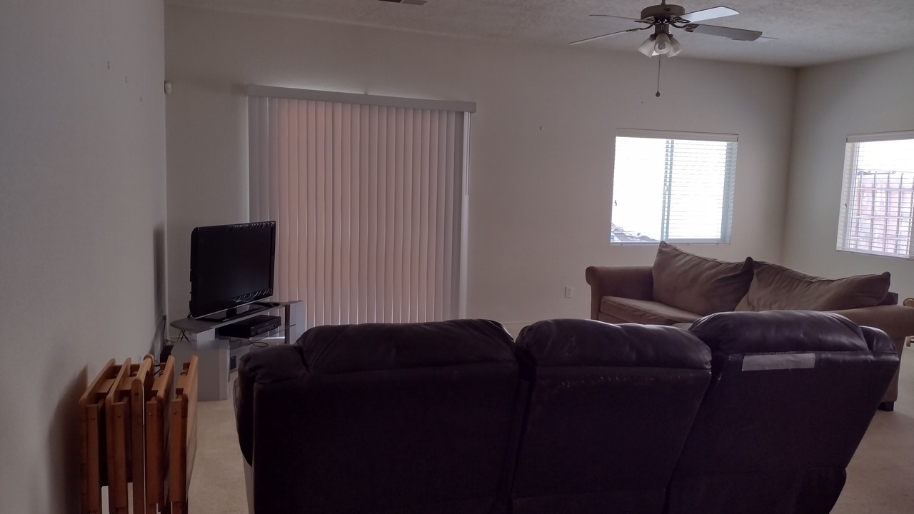 Photo of Livingroom in Westgate Heights