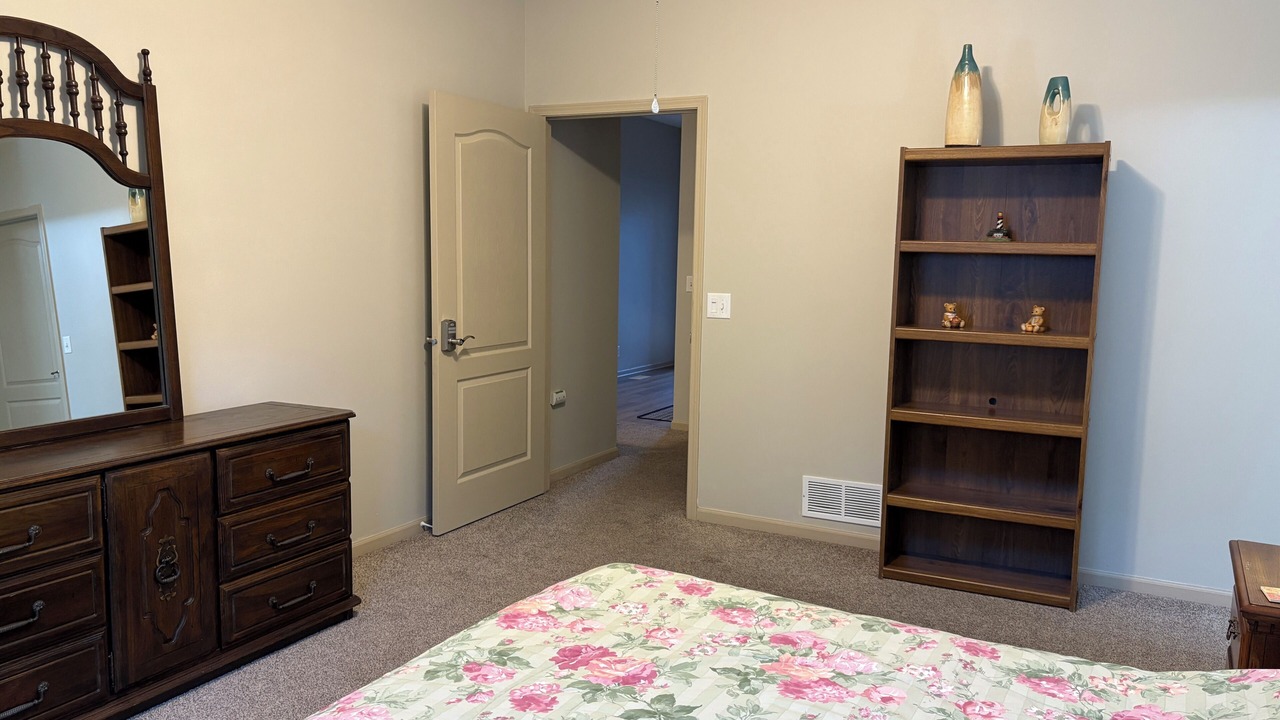 Photo of Bedroom in Millard