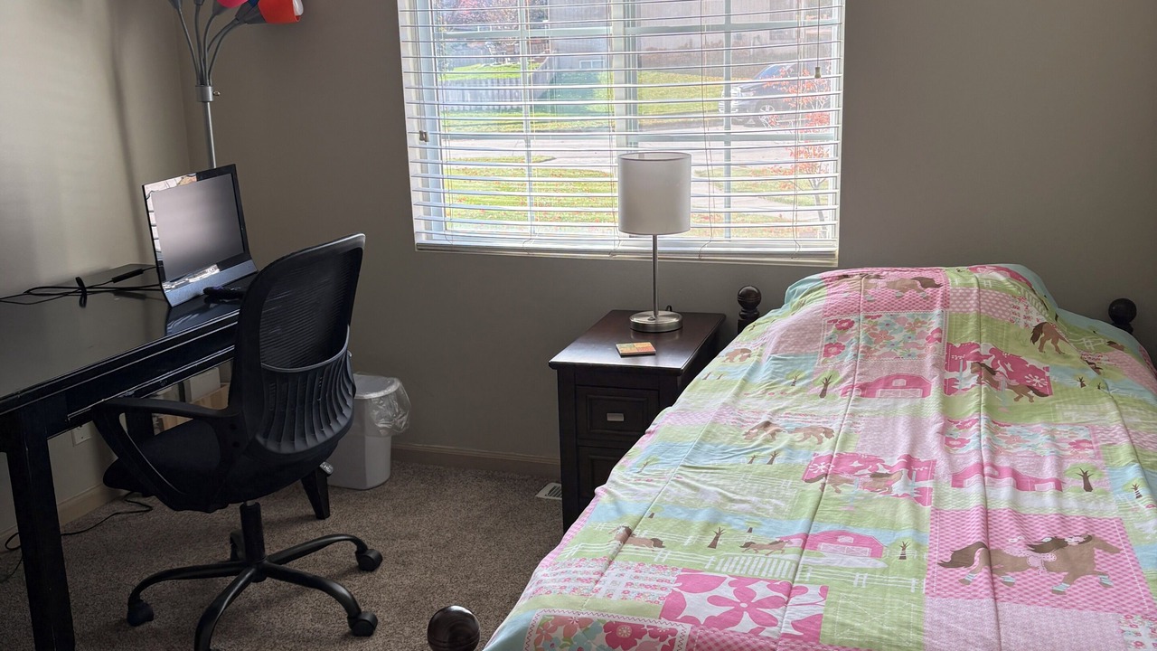 Photo of Bedroom in Millard