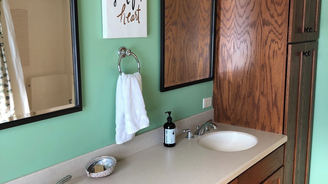 Photo of Bathroom in Garden Valley
