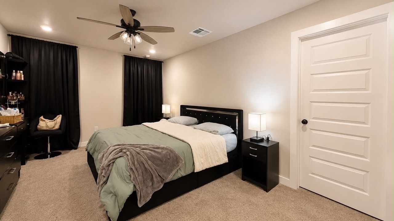 Photo of Bedroom in Midland