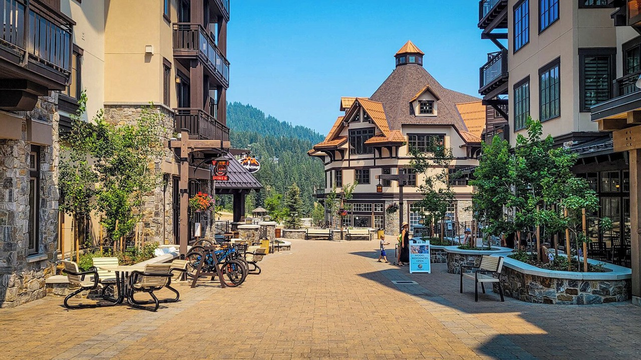 Photo of Others in Tamarack