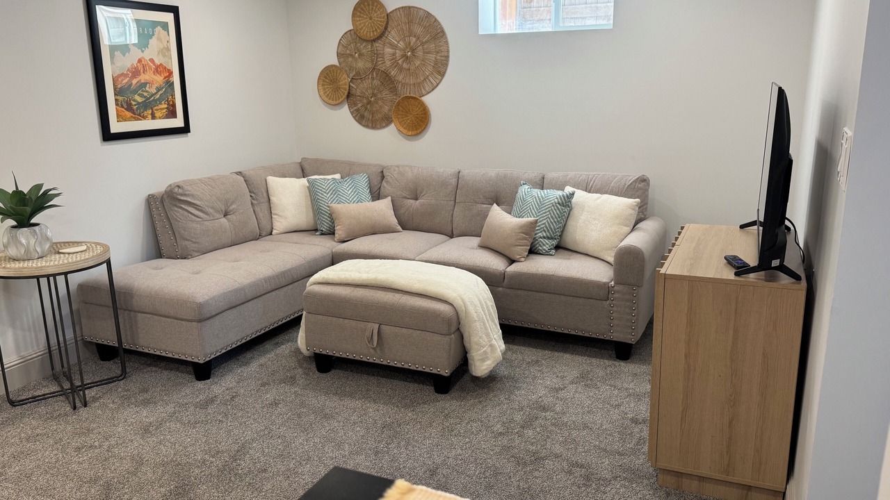 Photo of Livingroom in Englewood