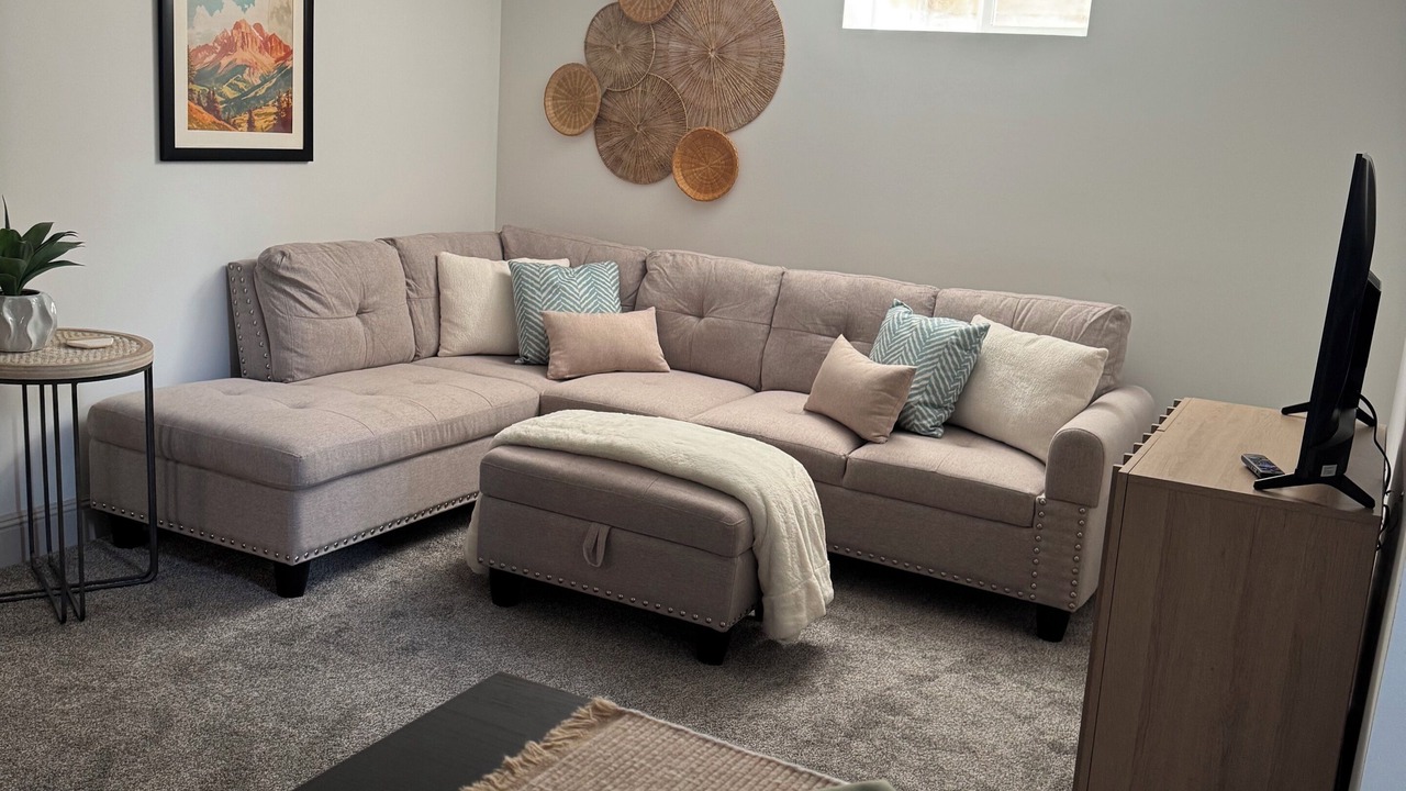 Photo of Livingroom in Englewood