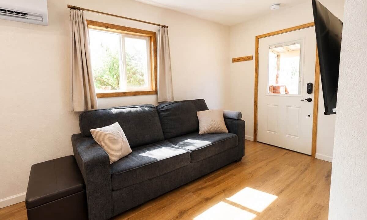 Photo of Livingroom in Oroville
