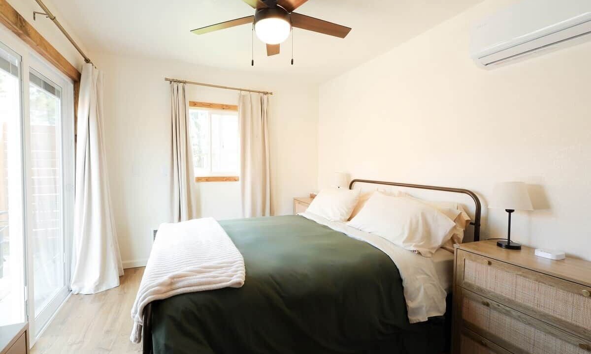 Photo of Bedroom in Oroville