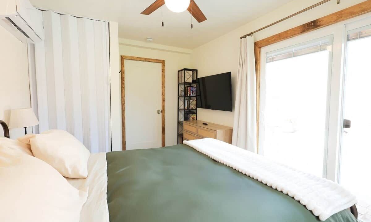 Photo of Bedroom in Oroville