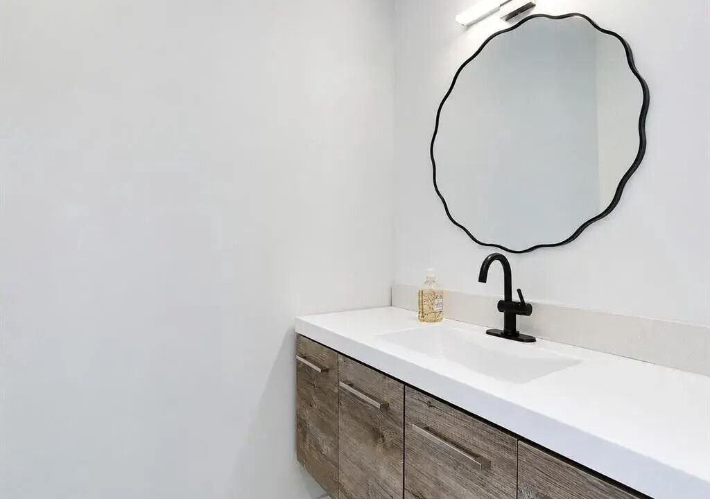 Photo of Bathroom in Lawton