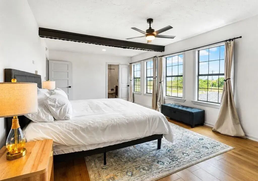 Photo of Bedroom in Lawton