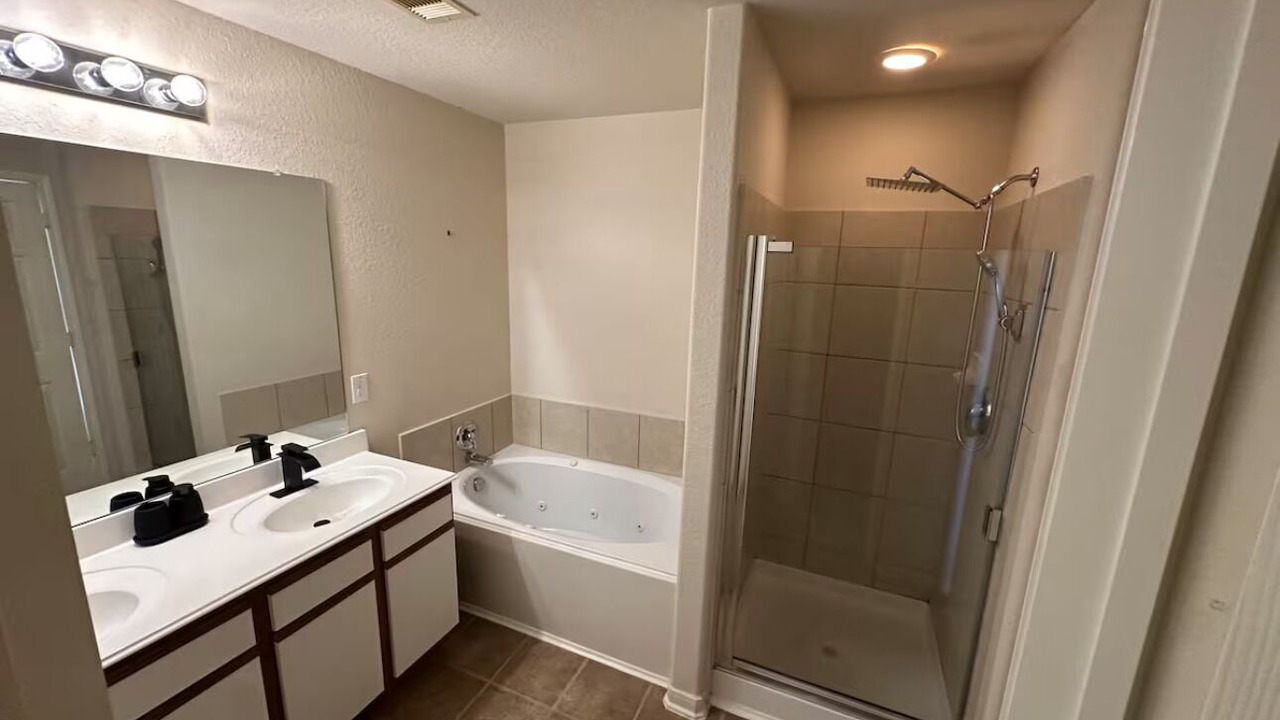 Photo of Bathroom in Barrett