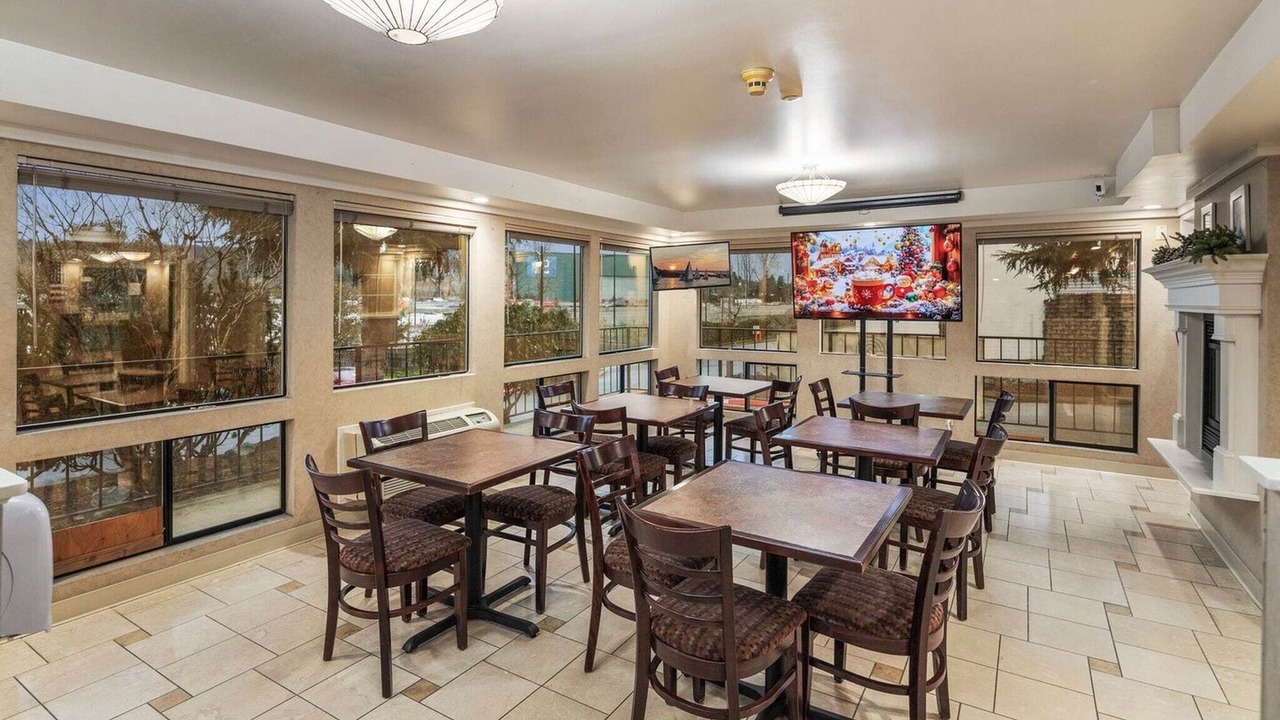 Photo of Livingroom in Renton