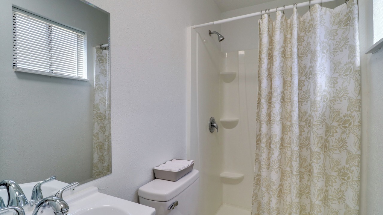 Photo of Bathroom in Northeast Heights
