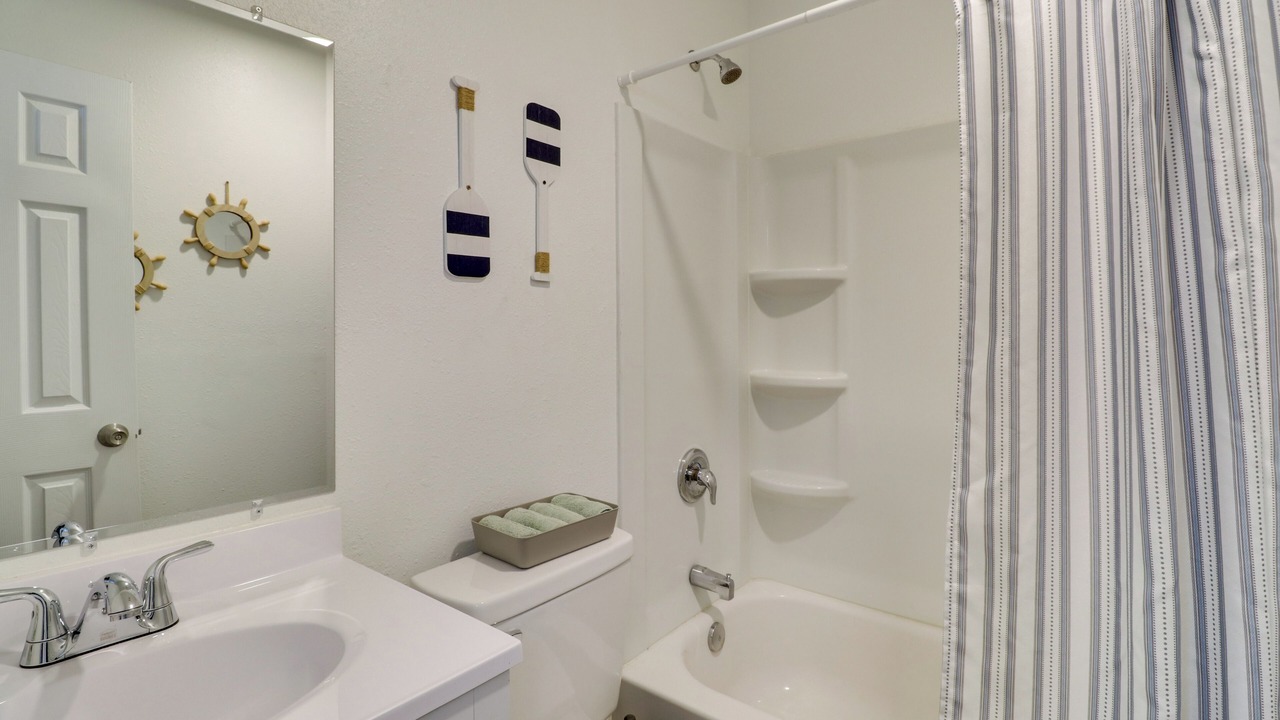 Photo of Bathroom in Northeast Heights