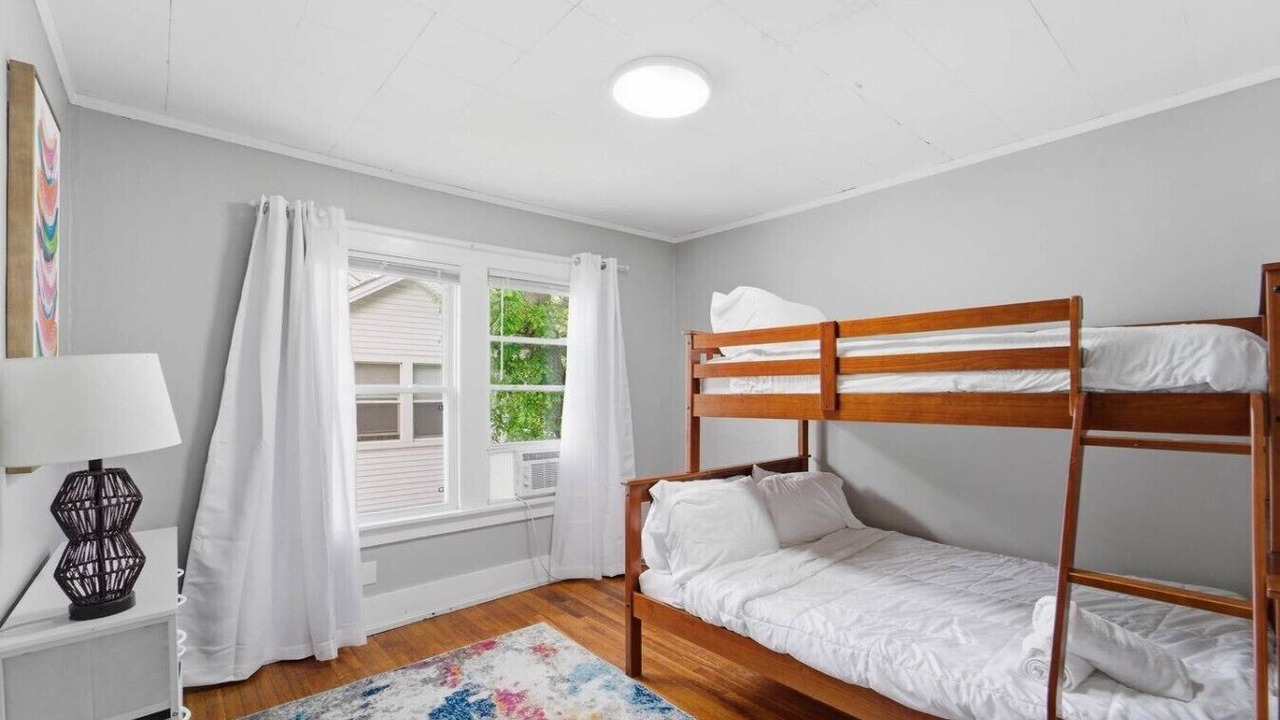 Photo of Bedroom in Des Moines