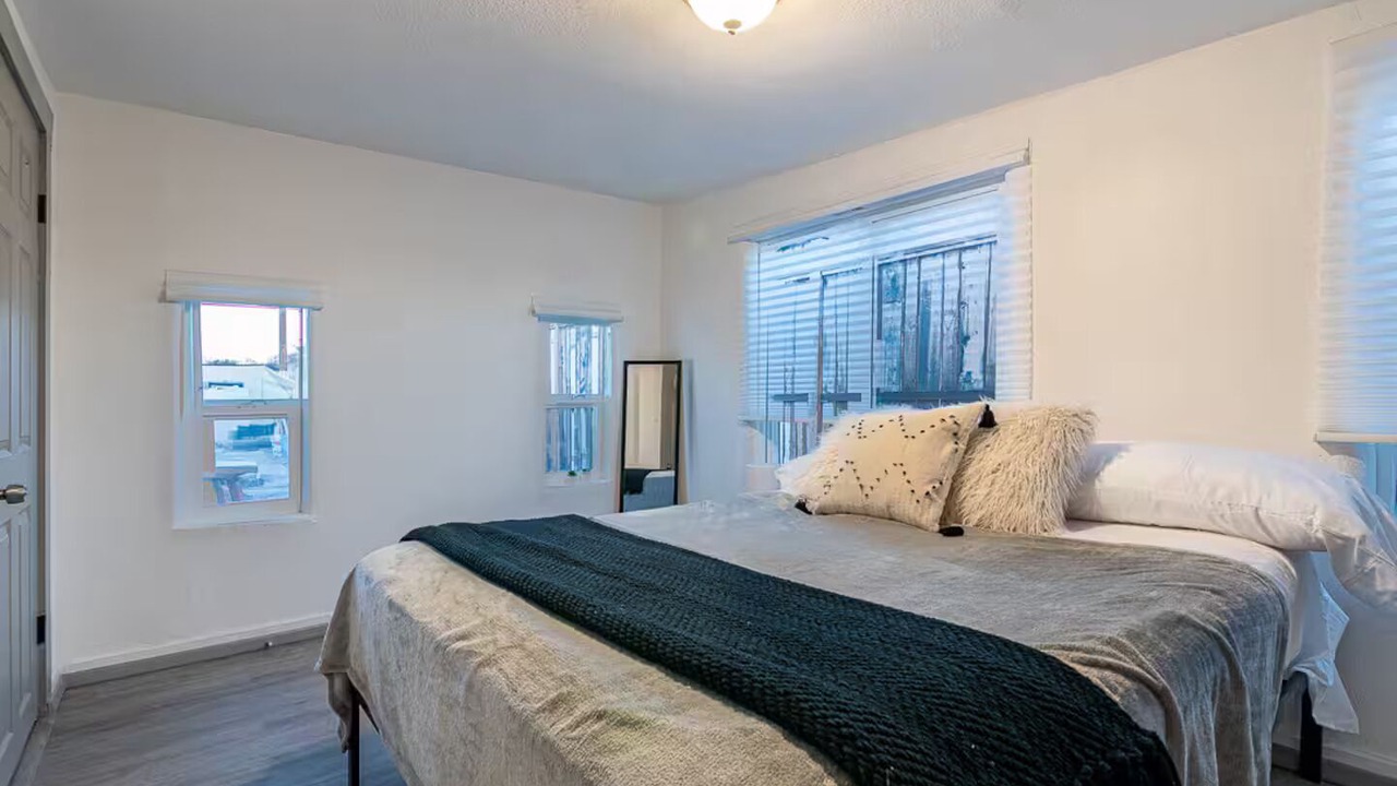 Photo of Bedroom in Nob Hill