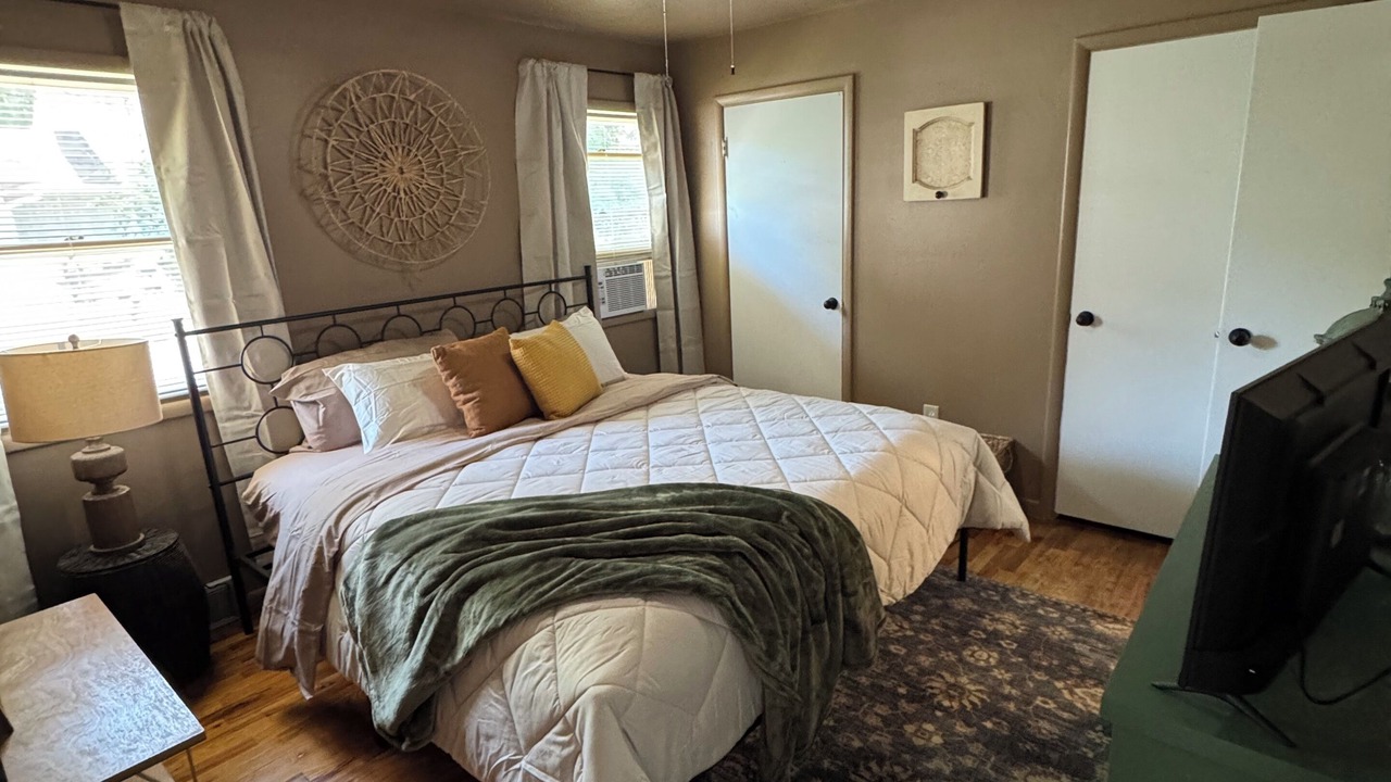 Photo of Bedroom in Fort Morgan