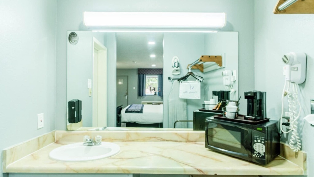 Photo of Bathroom in Ira