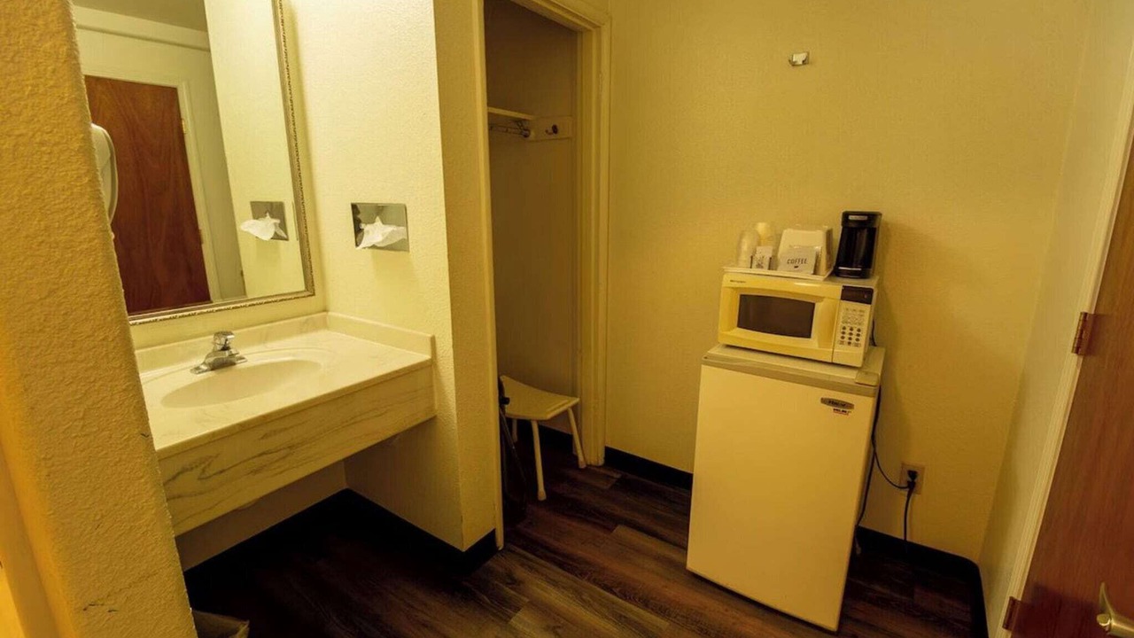 Photo of Bathroom in Pendleton