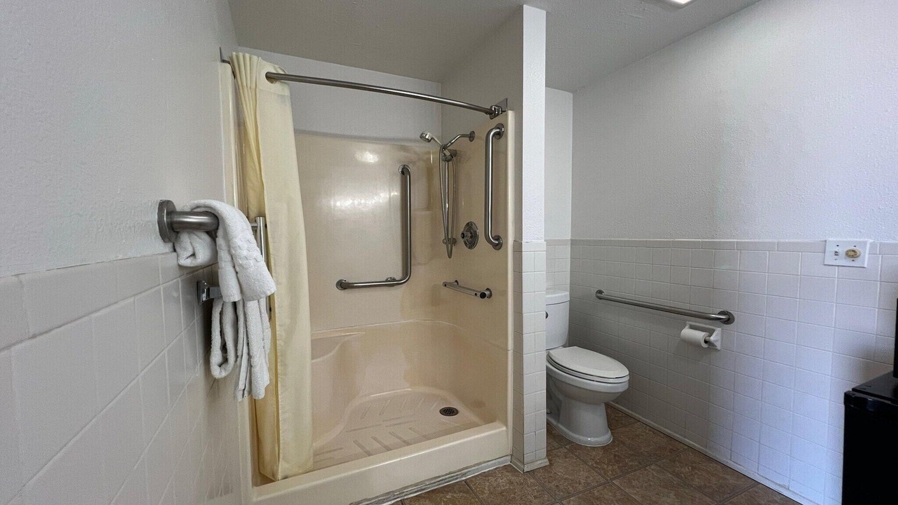 Photo of Bathroom in Marysville