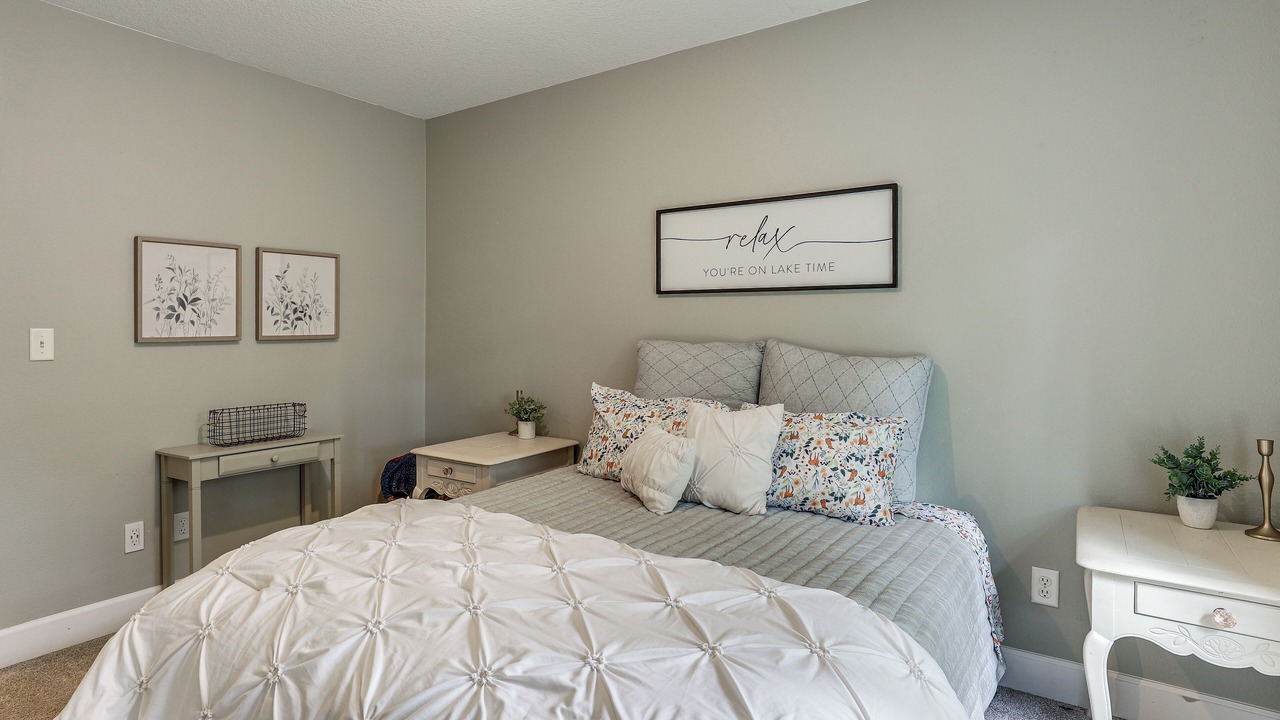 Photo of Bedroom in Ariel