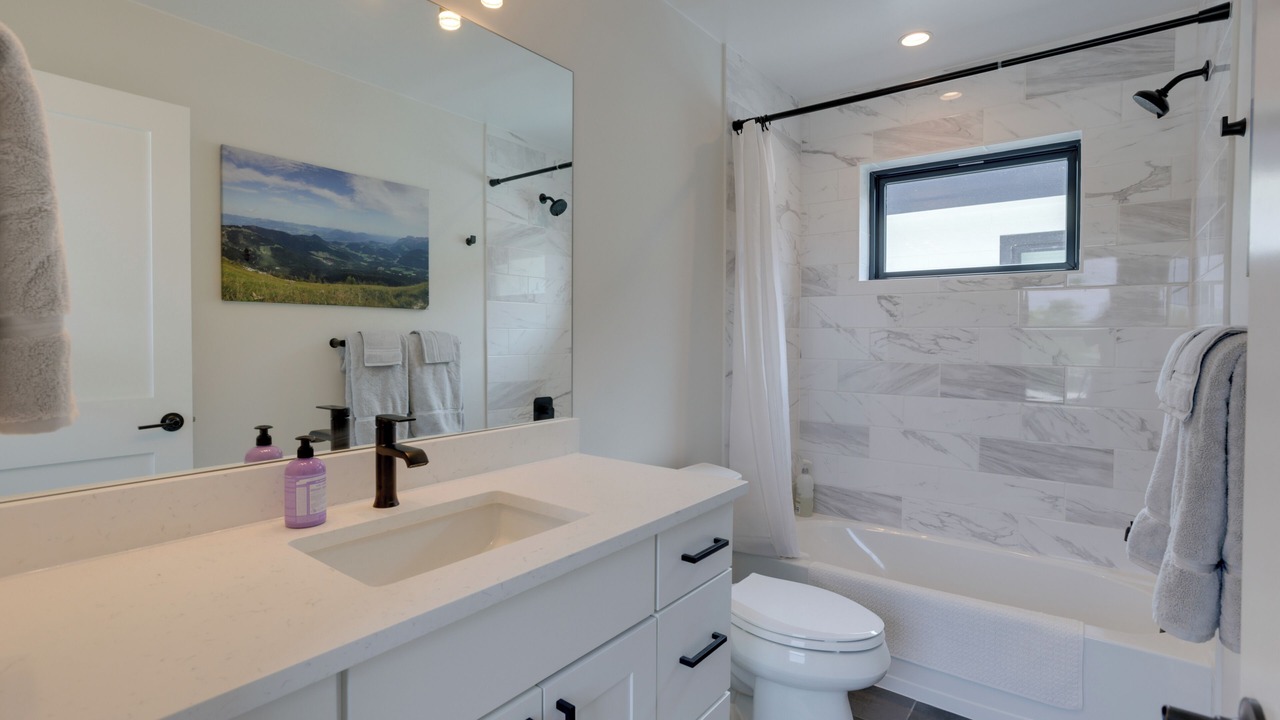 Photo of Bathroom in West Colfax