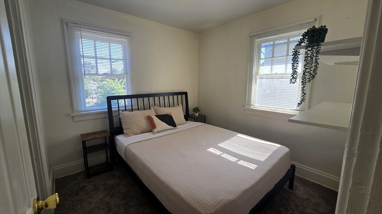 Photo of Bedroom in Greeley