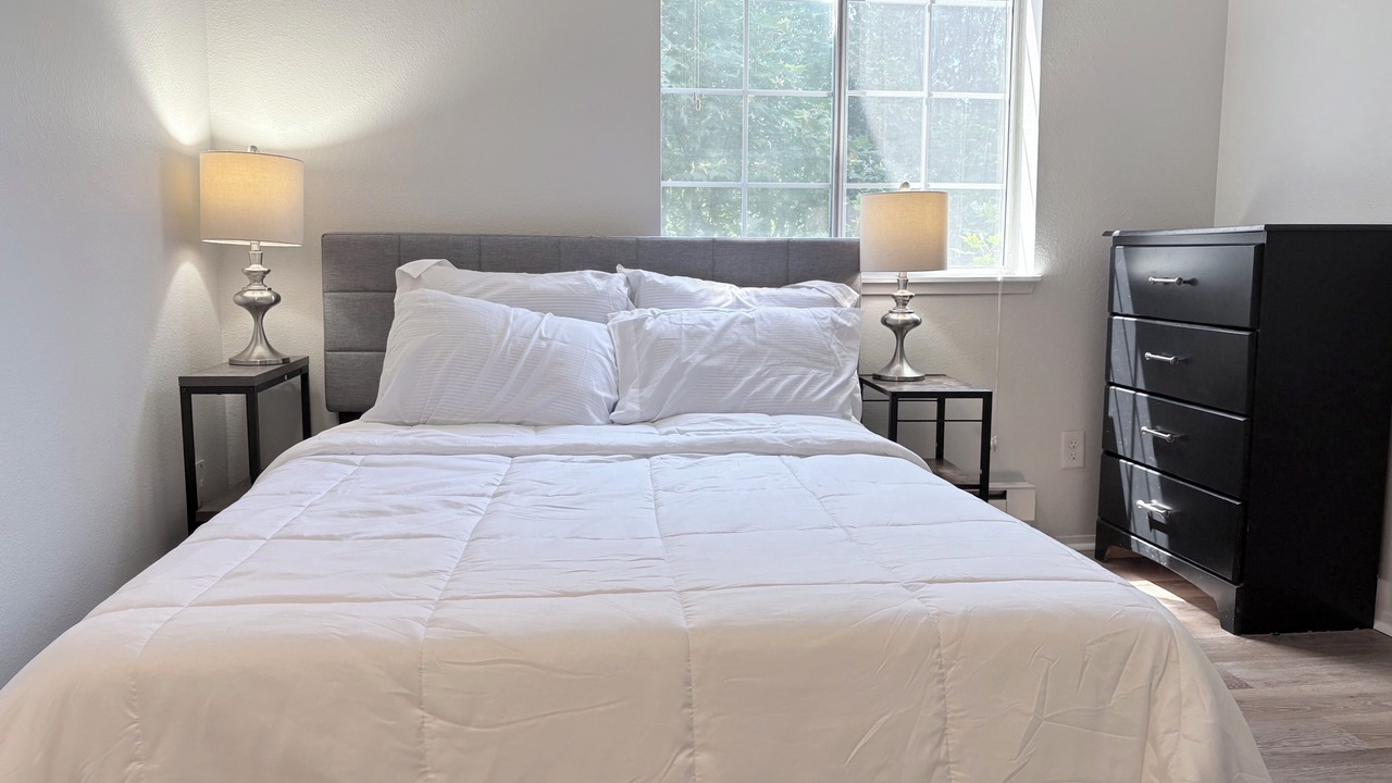 Photo of Bedroom in Silverdale