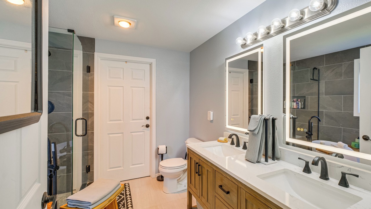 Photo of Bathroom in Moxee