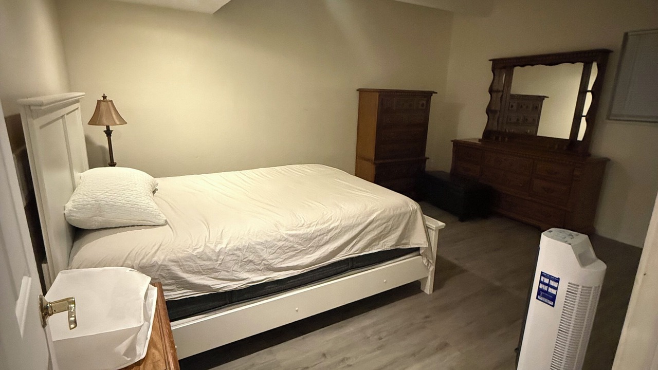 Photo of Bedroom in Highline Villages