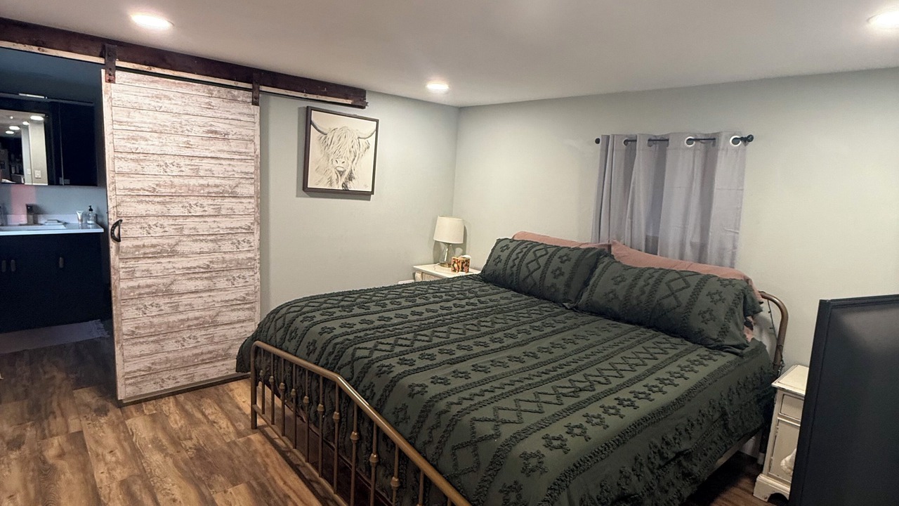 Photo of Bedroom in Whitetail
