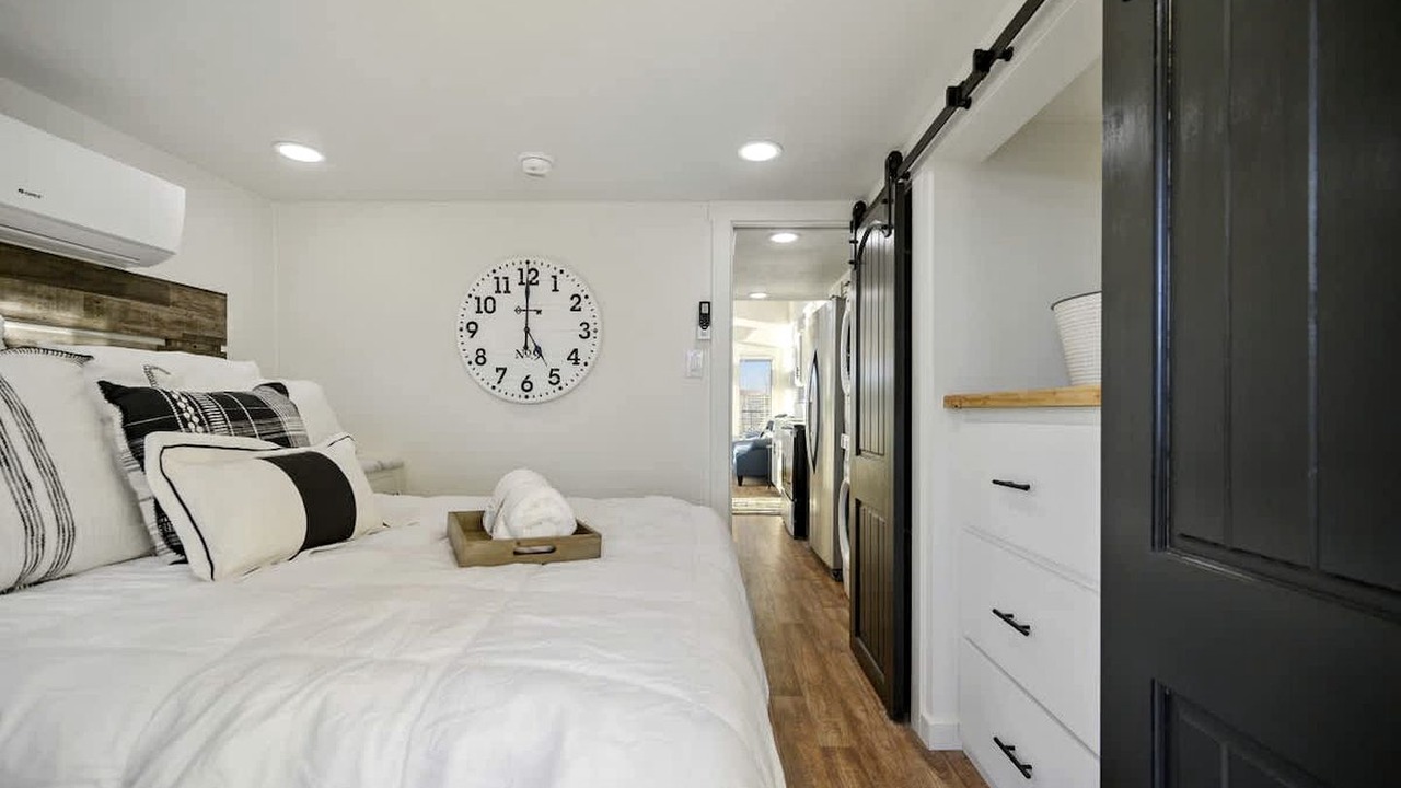 Photo of Bedroom in Clayton