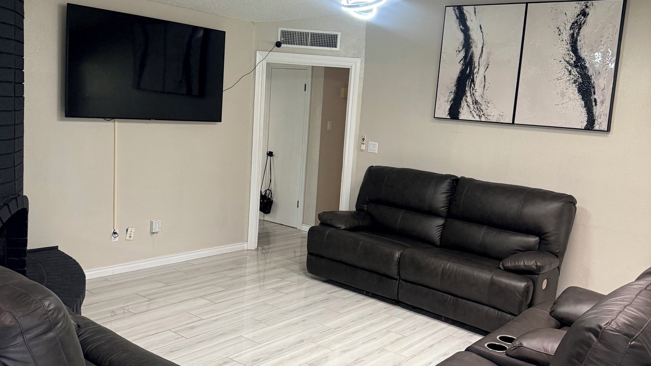 Photo of Livingroom in El Paso