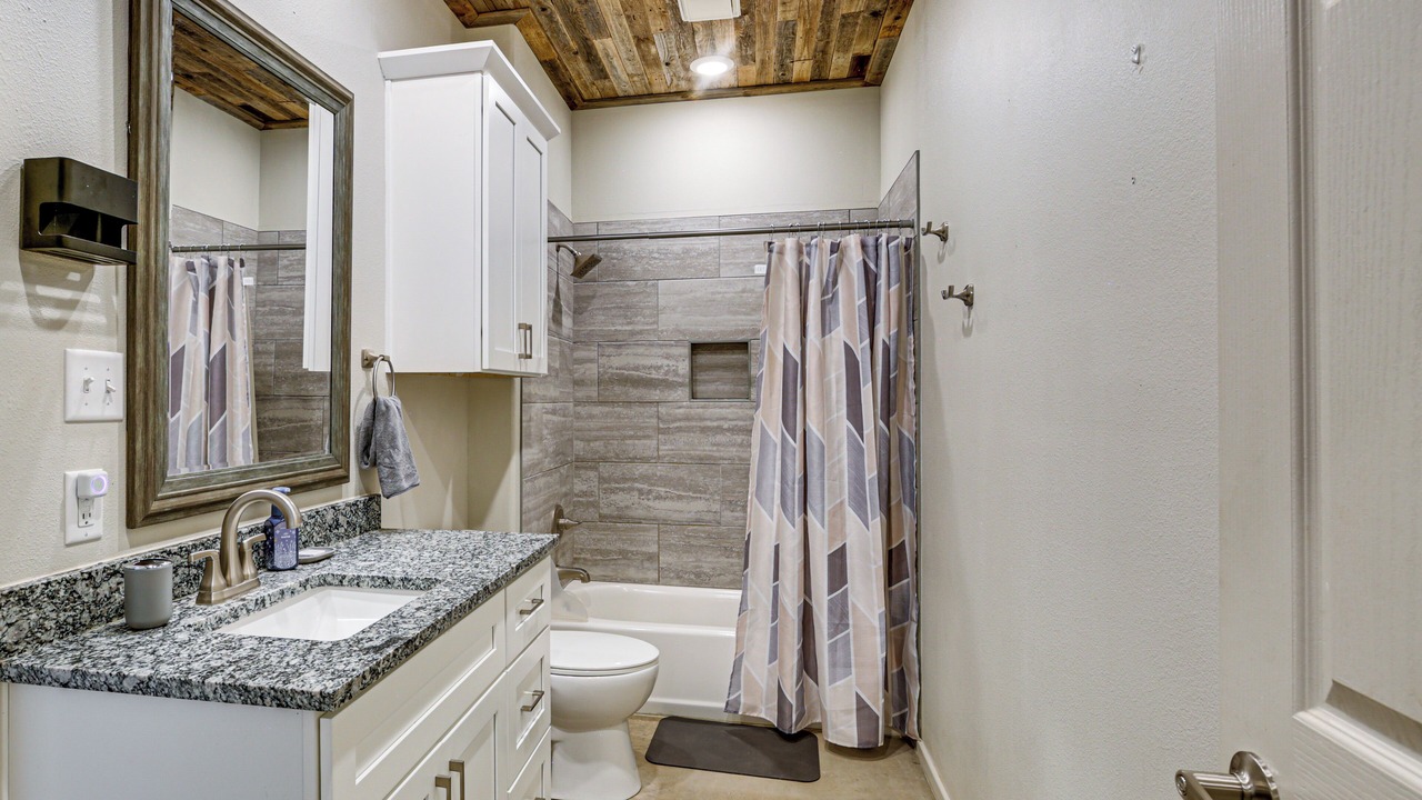 Photo of Bathroom in Lubbock
