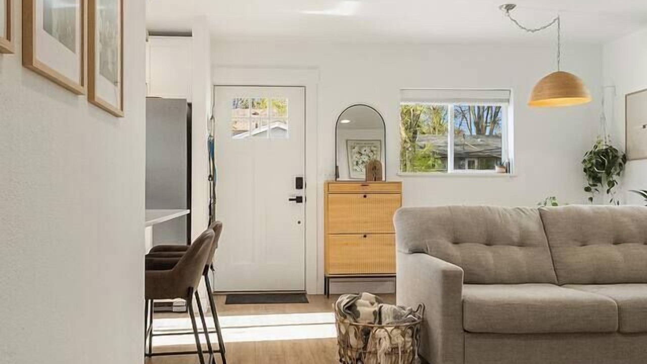 Photo of Livingroom in Ellensburg