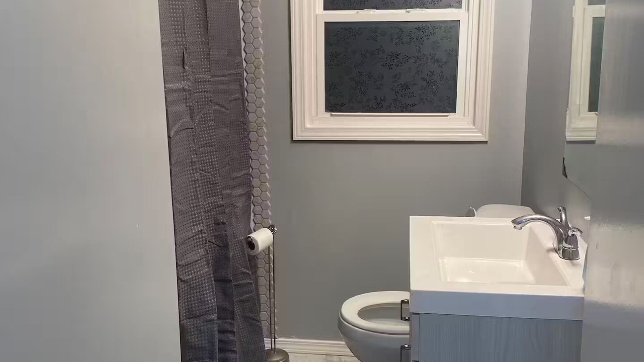 Photo of Bathroom in Central Oklahoma City