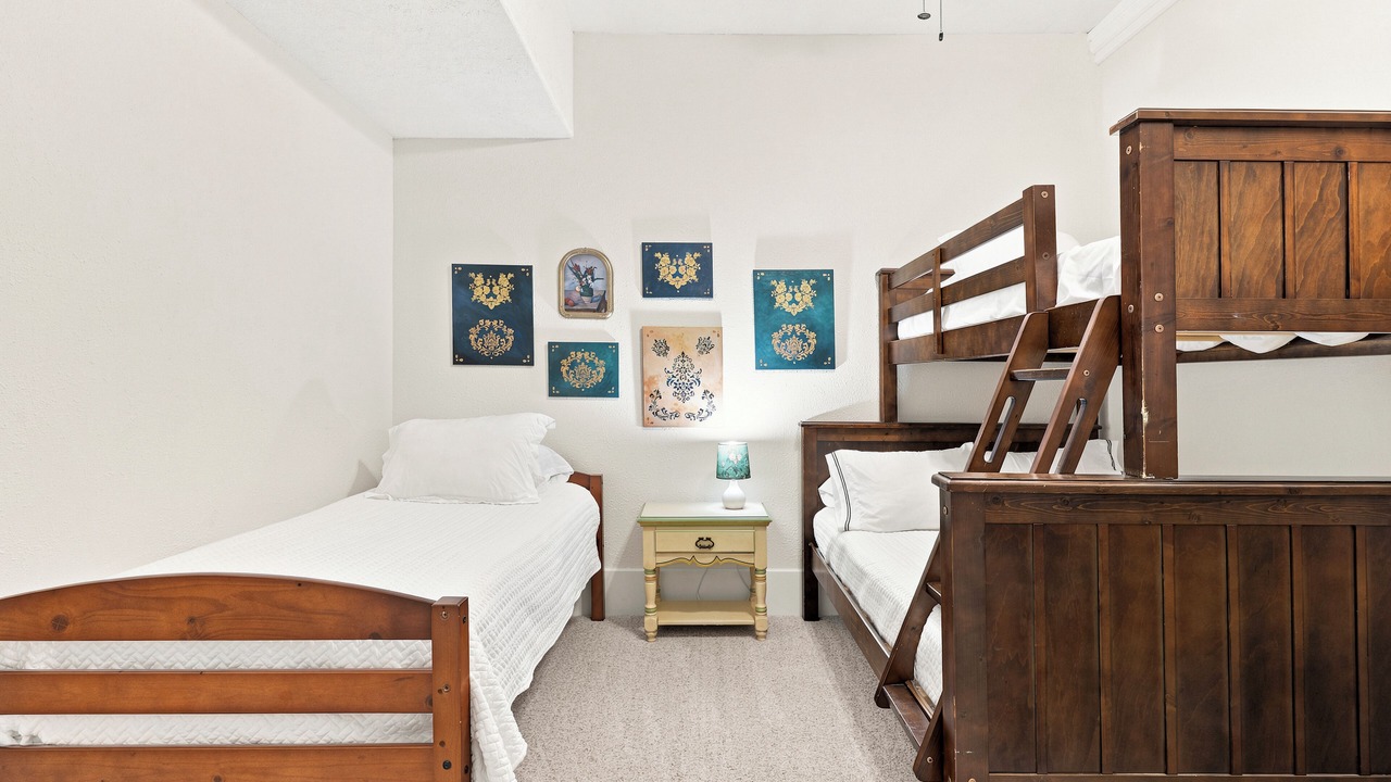 Photo of Bedroom in Chapman