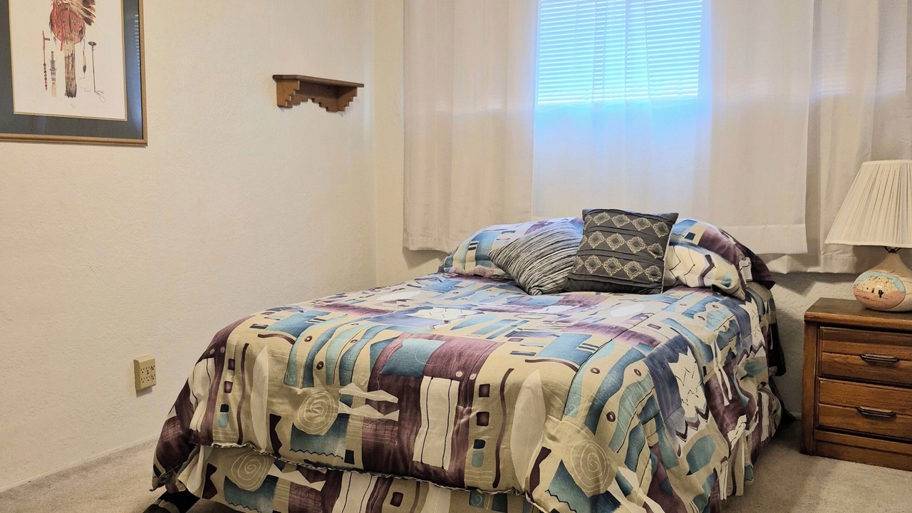 Photo of Bedroom in Northeast Heights