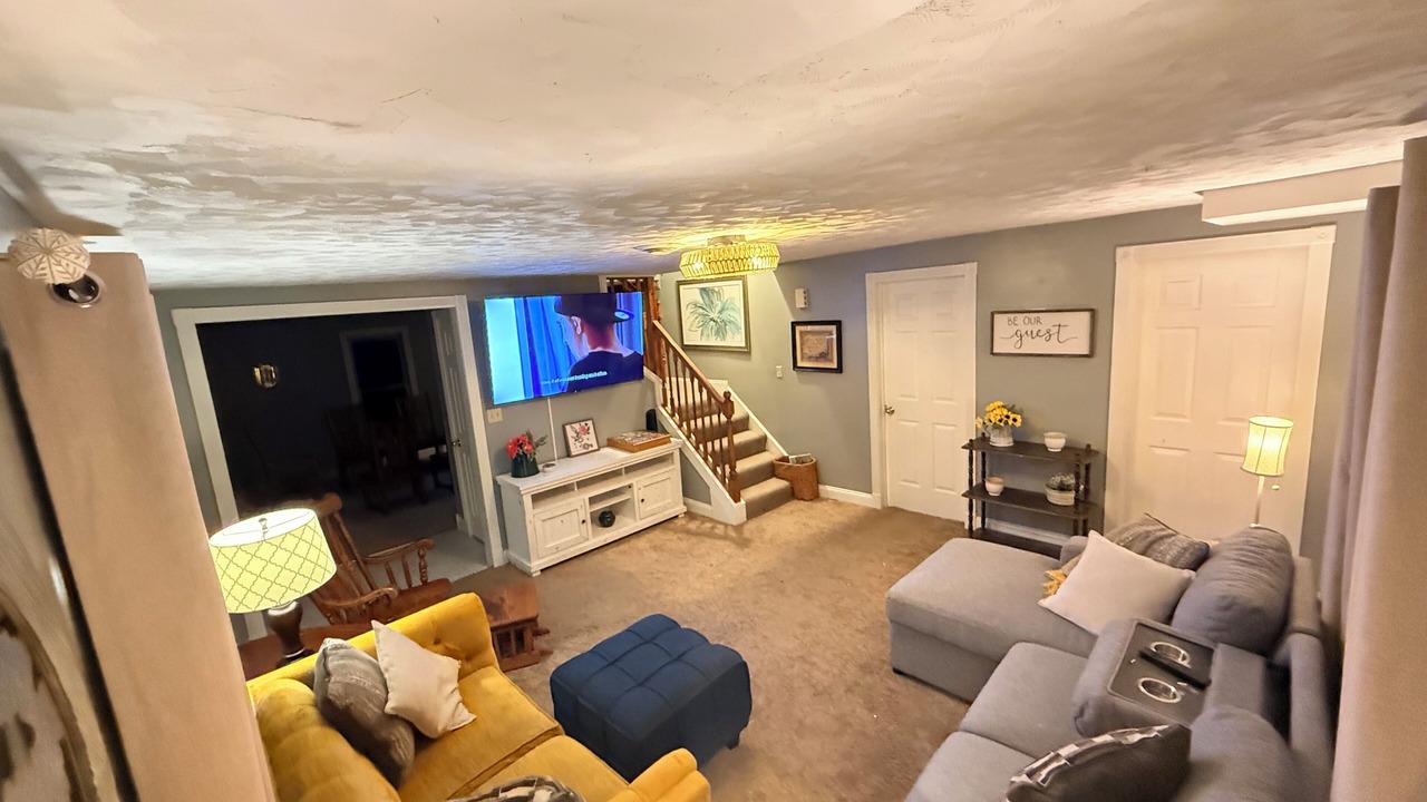 Photo of Livingroom in Platte City